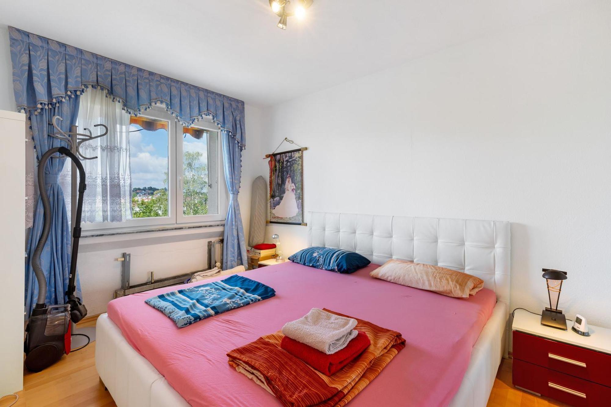 Helle, Ruhige Dachwohnung Eningen unter Achalm Bagian luar foto